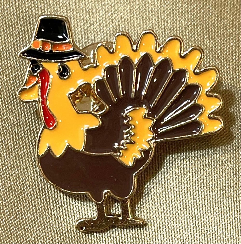NWOT Yellow Turkey Brooch Lapel Pin Enamel Animal Bird Pilgrim Thanksgiving Fall